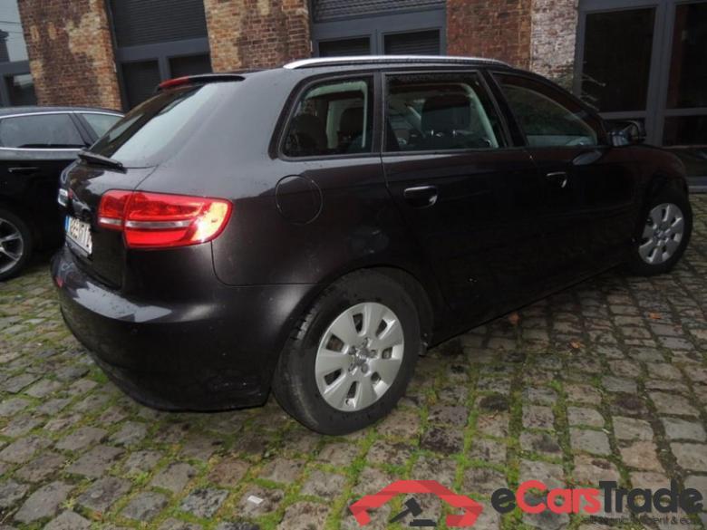 AUDI A3 SB Attraction 1.6 TDi-e St/St DPF Leather Xenon Navi PDC... #3