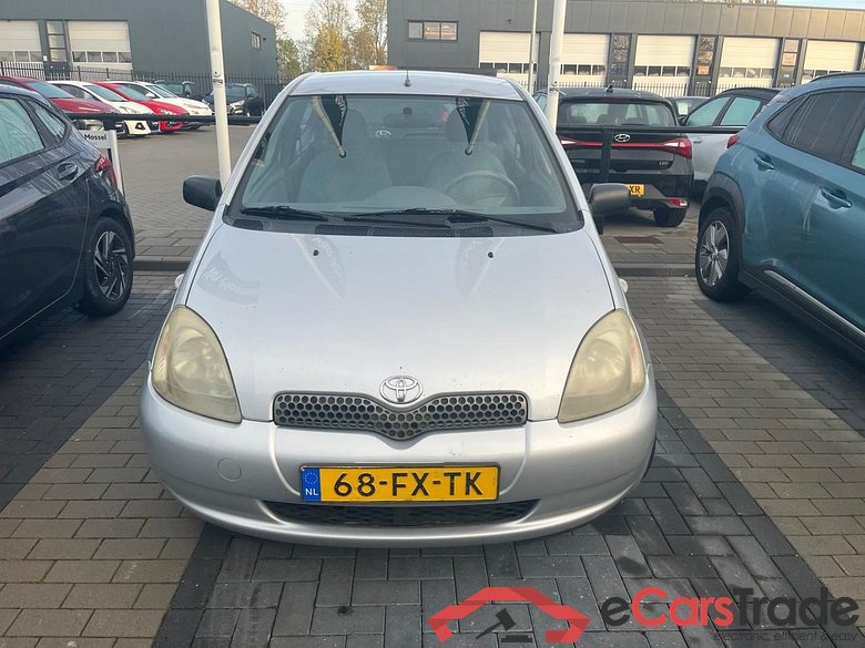 TOYOTA Yaris 1.3-16V VVT-i Luna