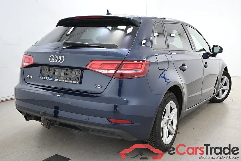 Audi A3 SB 1.6 TDi Xenon Navi Klima PDC ... #3