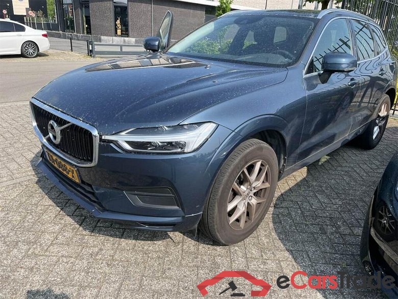 VOLVO XC60 2.0 T5 AWD Momentum #1