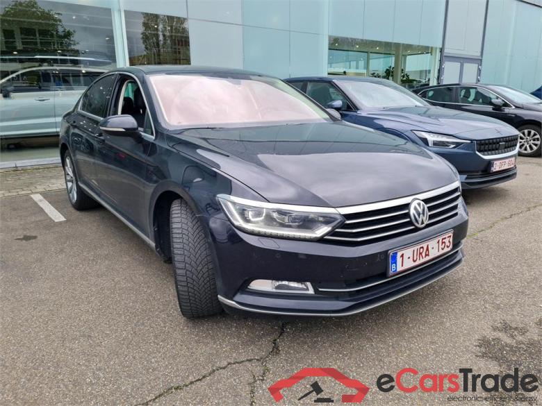 VOLKSWAGEN PASSAT DIESEL - 1.6 CR TDI HighLine DSG Ambiente Drive Premium #3