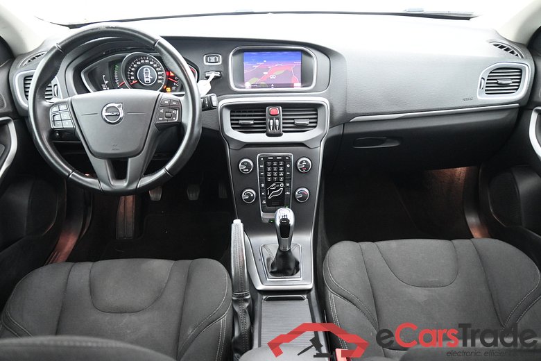 Volvo V40 2.0 D2 Black Edition LED-Xenon Navi Klima PDC ... #6