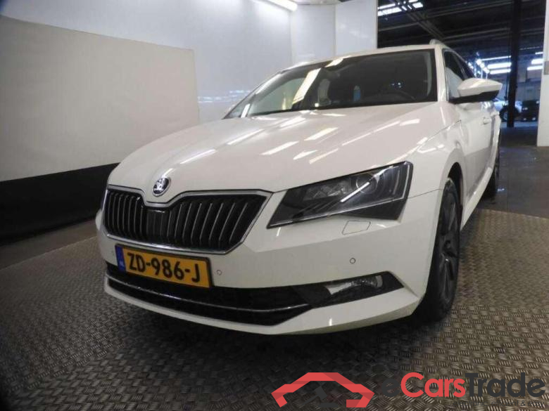 SKODA Superb Combi 1.5 T