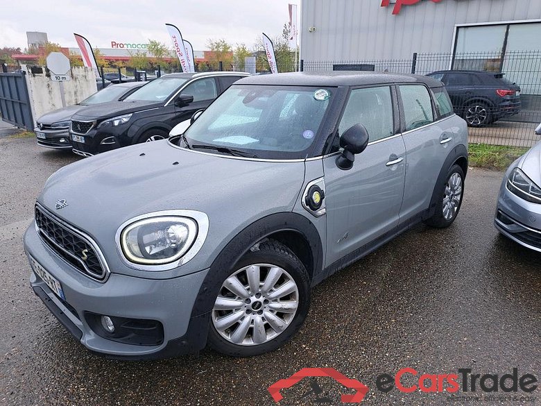 MINI Countryman / 2016 / 5P / Crossover Cooper SE ALL4 Exquisite 136+88ch BVA6 #1