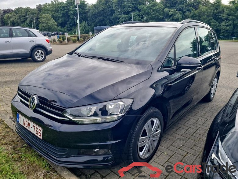 Volkswagen Touran 1.6 TDi 7PL Pano Navi Klima PDC ...