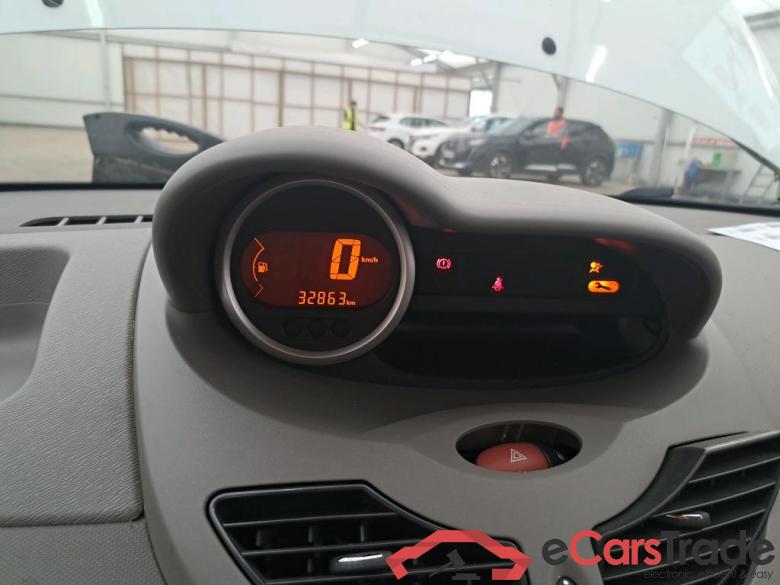 Renault Expression 1.2 LEV 16V 75 eco2 Twingo Expression 1.2 75CV BVM5 E4 #6