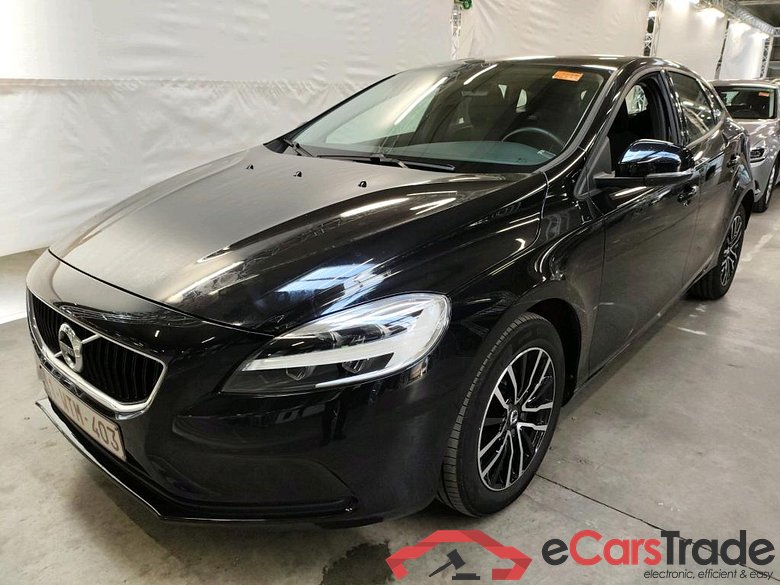 VOLVO V40 DIESEL - 2016 2.0 D2 Black Edition AdBlue #1