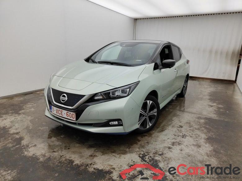 Nissan Leaf Tekna 62kWh 5d #1