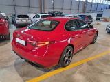 AlfaRomeo 71 ALFA ROMEO GIULIA / 2016 / 4P / BERLINA 2.2 TURBO DIESEL 210CV VELOCE AT8 Q4 #1