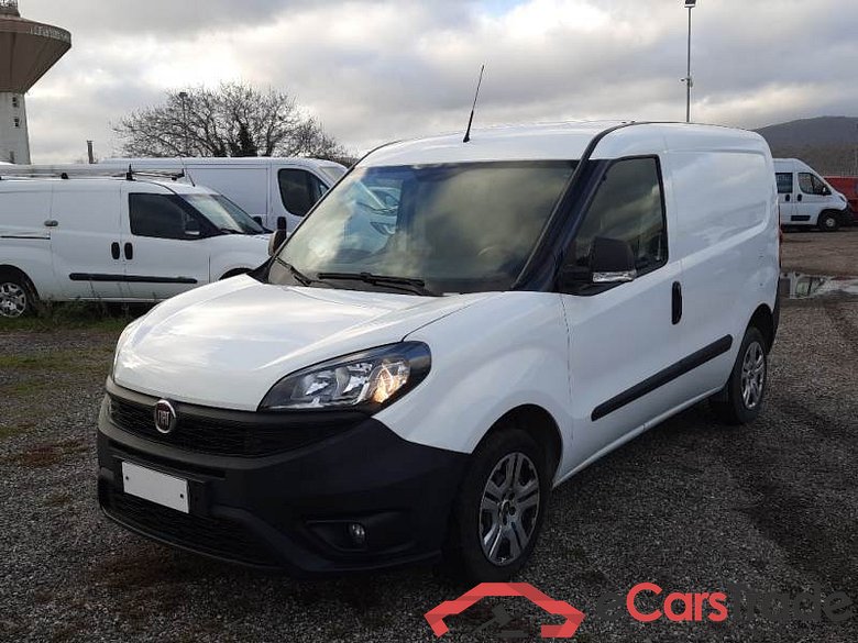 Fiat 51 FIAT DOBLÒ CARGO / 2014 / 4P / VETT. FURGONATA CH1 LOUNGE 1.6 MJET 105CV E6D SeS #1