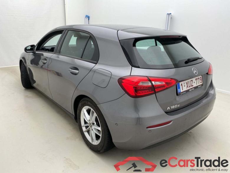 Mercedes A 180d Widescreen Navi KeylessGo Camera Klima PDC ... #4