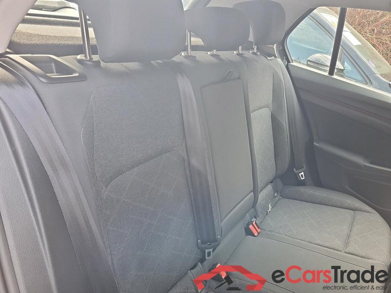 VOLKSWAGEN GOLF VIII 1.0 E-TSI 81KW LIFE DSG #4