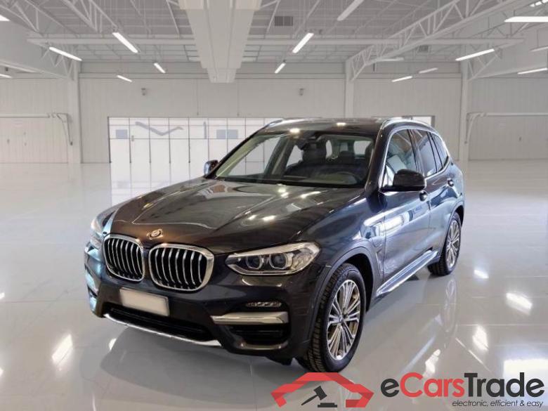 BMW 72 BMW X3 / 2017 / 5P / SUV XDRIVE 30E LUXURY #1 BMW 72 BMW X3 / 2017 / 5P / SUV XDRIVE 30E LUXURY #1