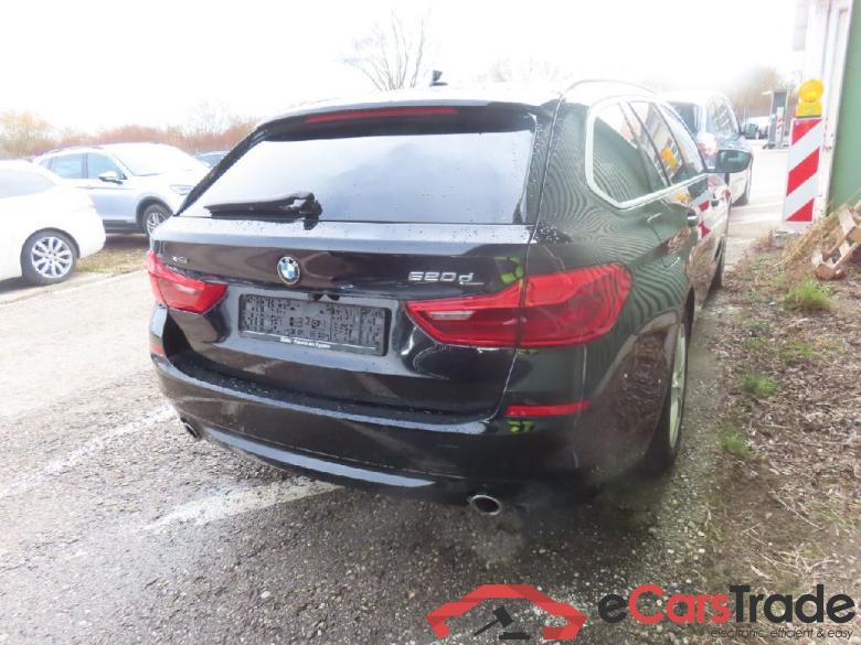 BMW 5-Serie Touring ´16 Baureihe 5 Touring 520 d xDrive 2.0 140KW AT8 E6dT #4
