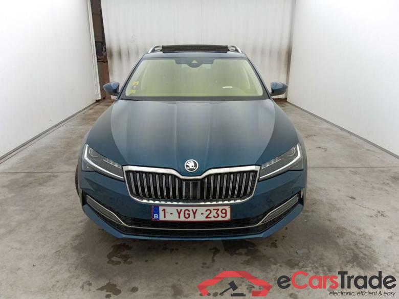 Skoda Superb Combi 2.0 CRTDI 110kW DSG7 L&K 5d #1