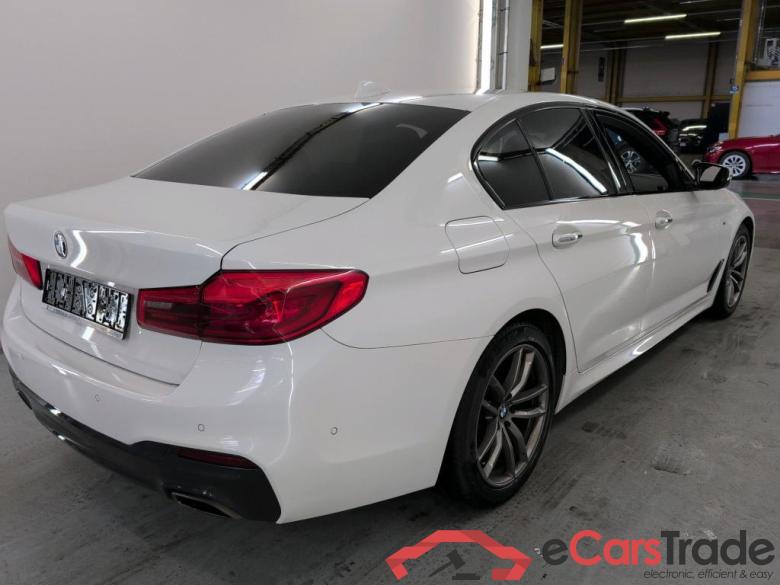 BMW 5 DIESEL - 2017 520 dA Kit M Sport #4