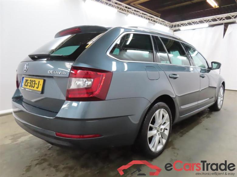 SKODA OCTAVIA COMBI 1.6 TDI Clever Ed. #2