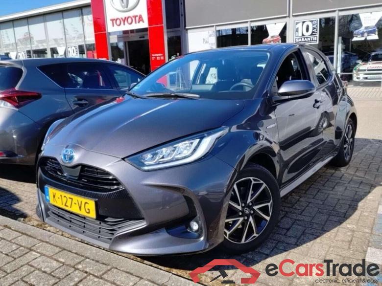 TOYOTA YARIS 1.5 Hybrid Dynamic #1