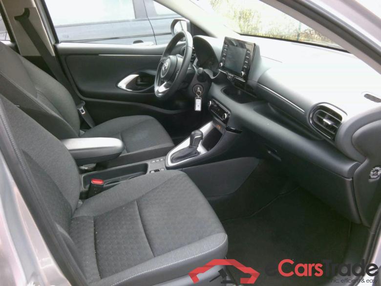 YARIS HY 116H MY22 CONFORT  #5