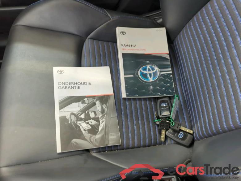 Toyota RAV4 '18 Toyota RAV4 2.5 Hybrid AWD Bi-Tone Automaat 5d #4