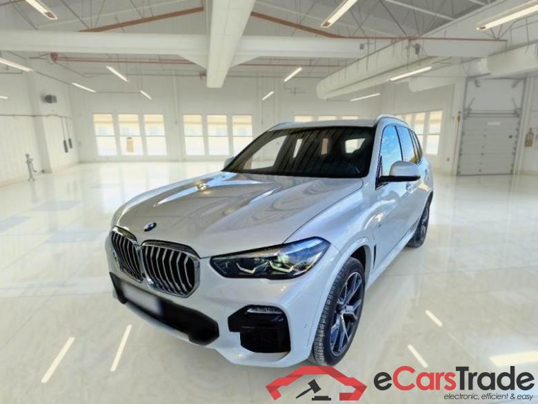BMW 11 BMW X5 / 2018 / 5P / SUV XDRIVE 45E MSPORT AUTOM. #1