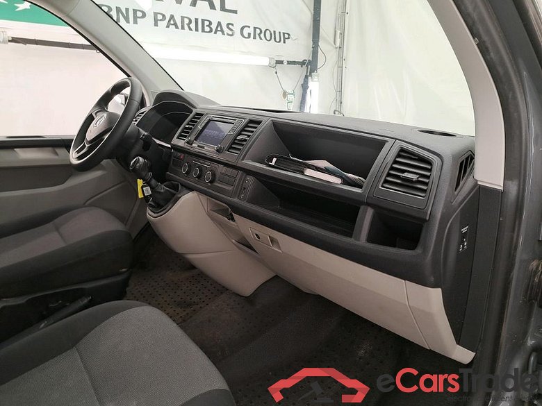 Volkswagen 2.0 TDi 150 L1H1 Business Line T6 Transporter Fourgon/Combi Fourgon DoKa Plus Trendline 2.0 TDI 150CV BVM6 E6 #5