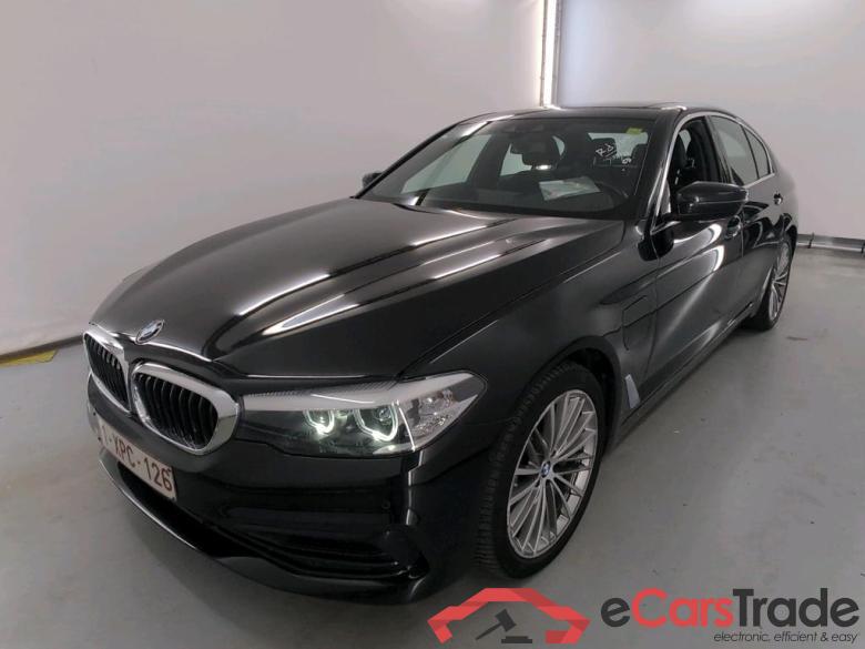 BMW 5 - 2017 530eA PHEV Performance OPF Business  Sport Line Driving Assistant #1