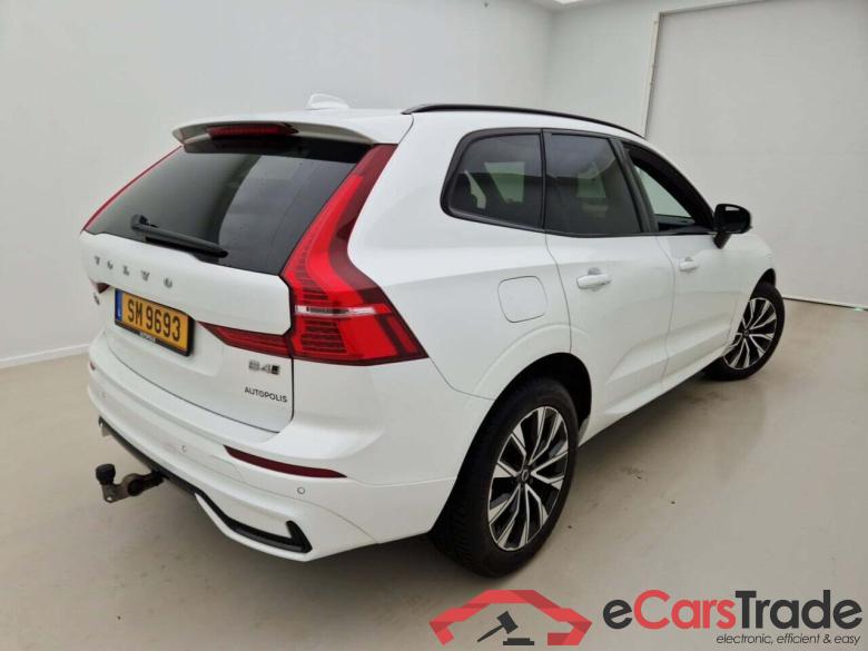 VOLVO XC60 2.0 B4 PLUS DARK 4WD AUT #2