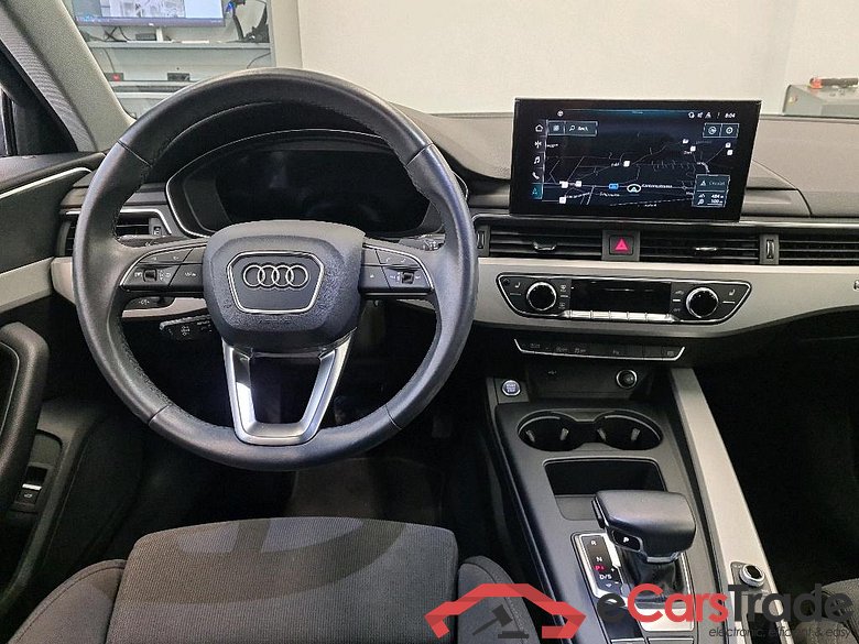 Audi A4 Avant Audi A4 Avant 40 TDI Attraction S tronic quattro 5d #6