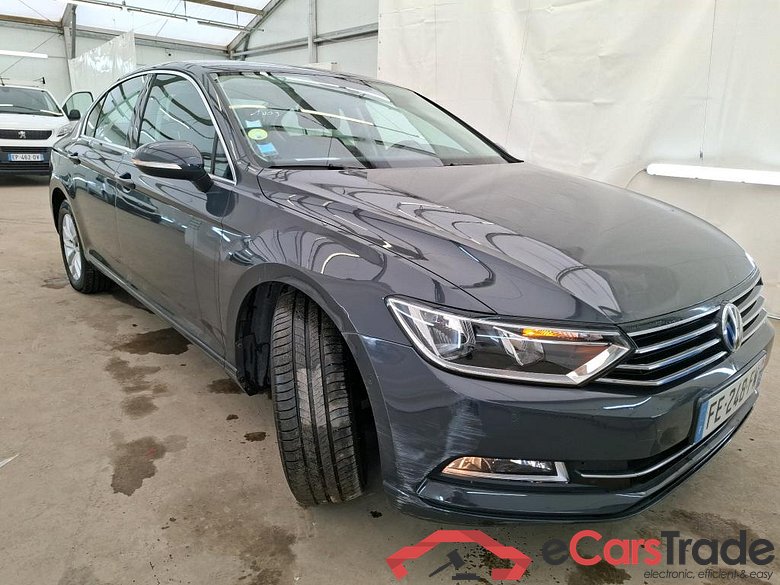 Volkswagen 2.0 TDI 150 Confortline Business BMT Passat Berline Comfortline BMT/Start-Stopp 2.0 TDI 150CV BVM6 E6 #4