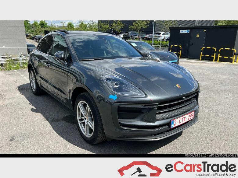 PORSCHE Macan Macan (MY23) #2