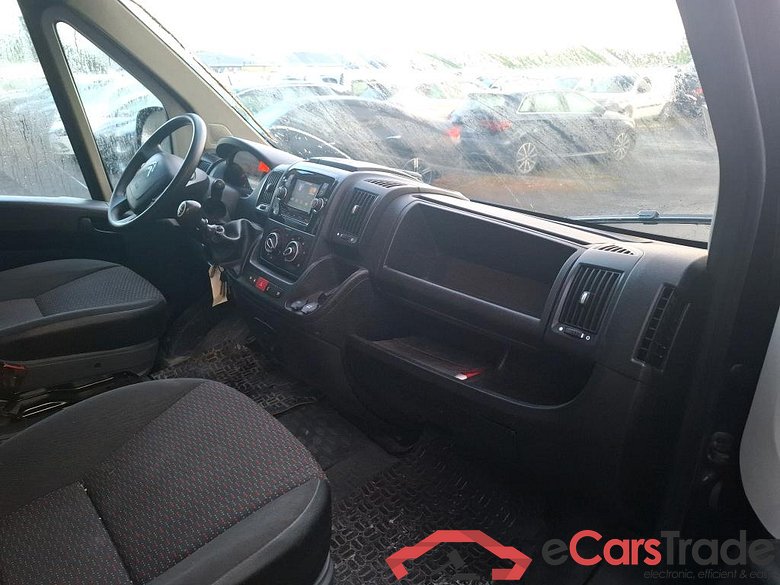 Citroen 35 L3H2 BlueHDi 165 S&S BVM6 Driver CITROEN Jumper / 2014 / 4P / Fourgon tôlé 35 L3H2 BlueHDi 165 S&S BVM6 Driver #5