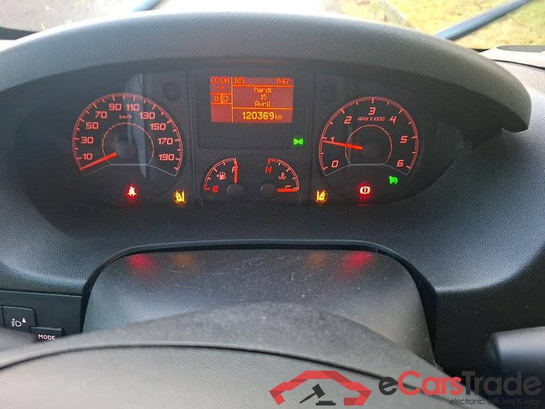 Citroen 35 L3H2 BlueHDi 165 S&S BVM6 Driver CITROEN Jumper / 2014 / 4P / Fourgon tôlé 35 L3H2 BlueHDi 165 S&S BVM6 Driver #6