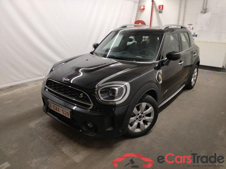 Mini Countryman Cooper S E ALL4 AT 5d