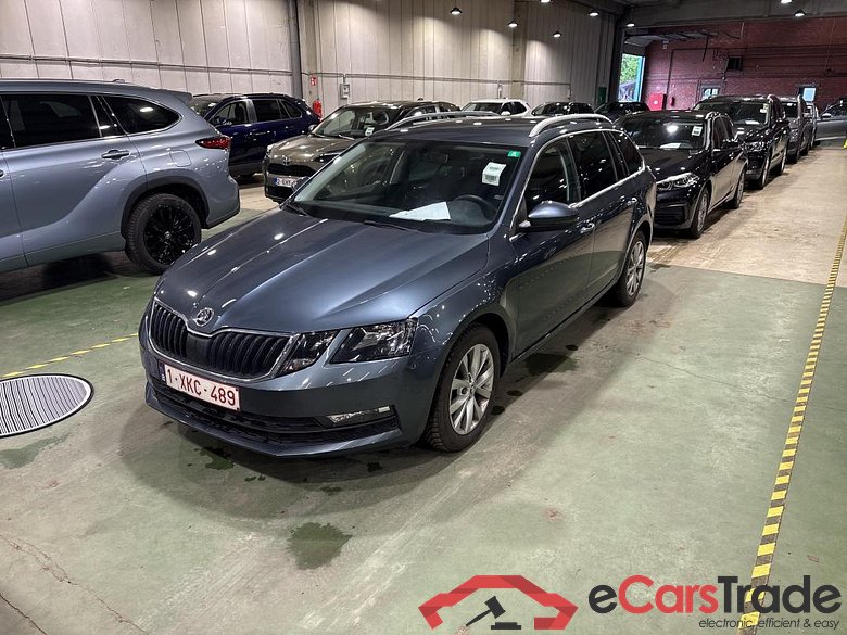 SKODA OCTAVIA COMBI DIESEL - 2017 1.6 CR TDi Ambition