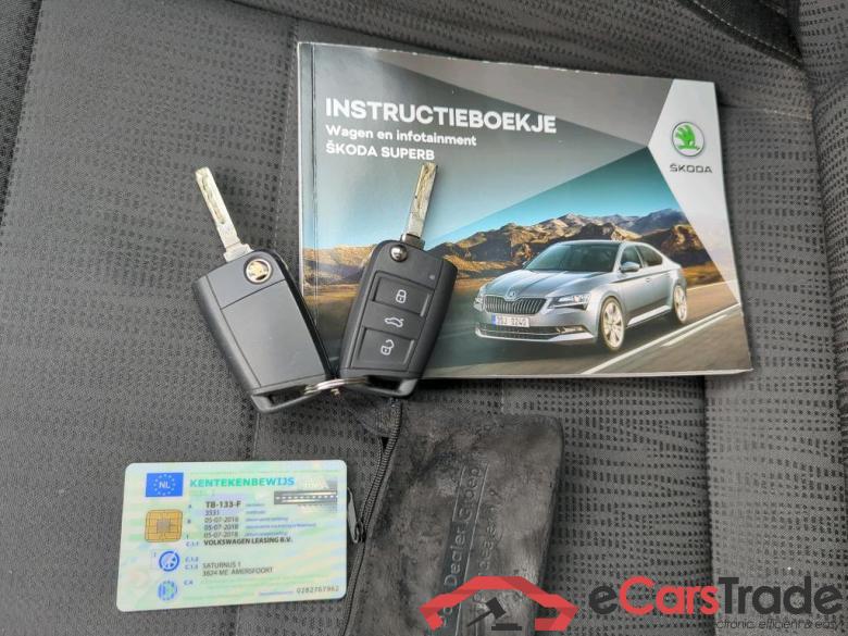 SKODA Superb 110 kW #6