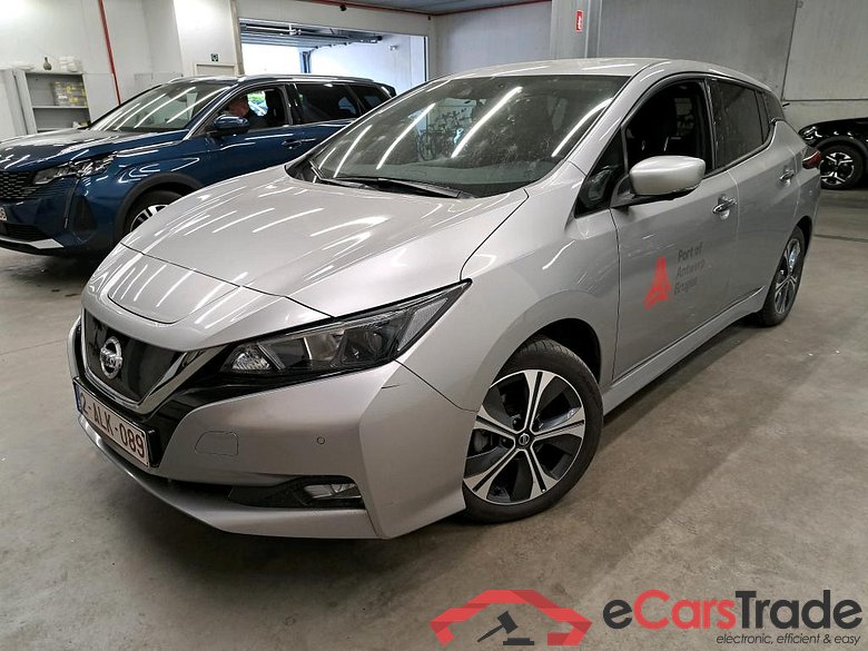 NISSAN - NIS LEAF 40kWh 150PK AT N-Connecta  * ELECTRIC *