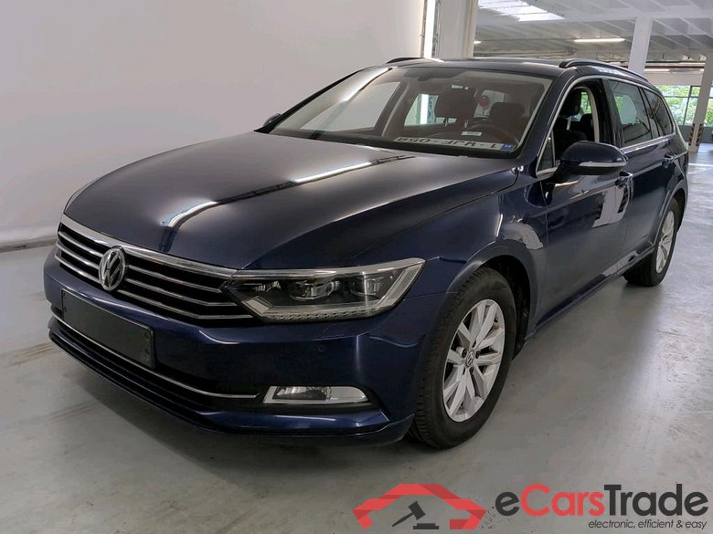 VOLKSWAGEN PASSAT VARIANT DIESEL - 2015 1.6 TDi Comfortline Bus. DSG (EU6.2) STOCK #1