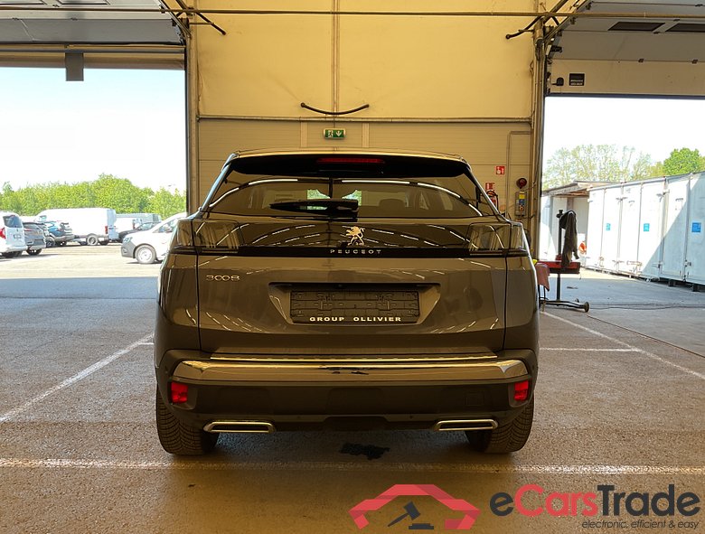 PEUGEOT 3008 1.2 PureTech Allure #6
