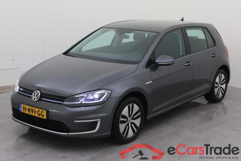 VOLKSWAGEN e-Golf  #1