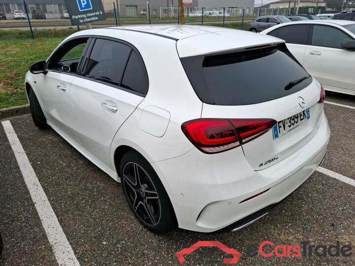 Mercedes A 250e Hybrid AMG Night Aut. LED-Xenon Widescreen Ambient Navi 1/2 Sport-Leather-Alcantara KeylessGo Camera Klima PDC ... #4