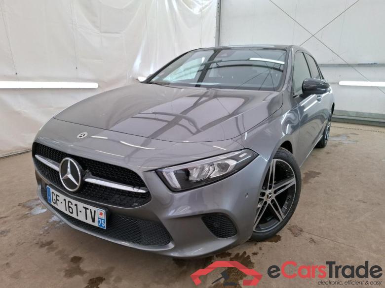 Mercedes A 200 Progressive Line 7G-DCT MERCEDES-BENZ Classe A Compact / 2018 / 5P / Berline A 200 Progressive Line 7G-DCT #1