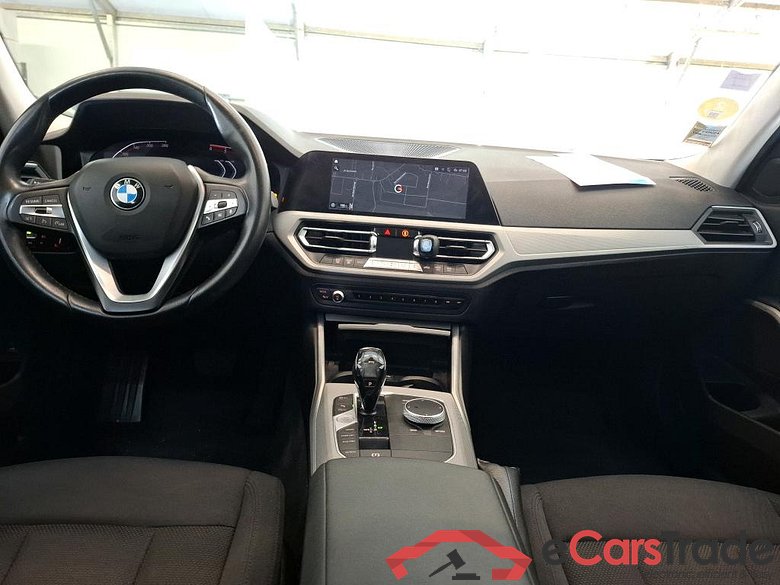 BMW 318d 150ch Business Design BVA8 BMW Série 3 Touring / 2018 / 5P / Break 318d 150ch Business Design BVA8 #5