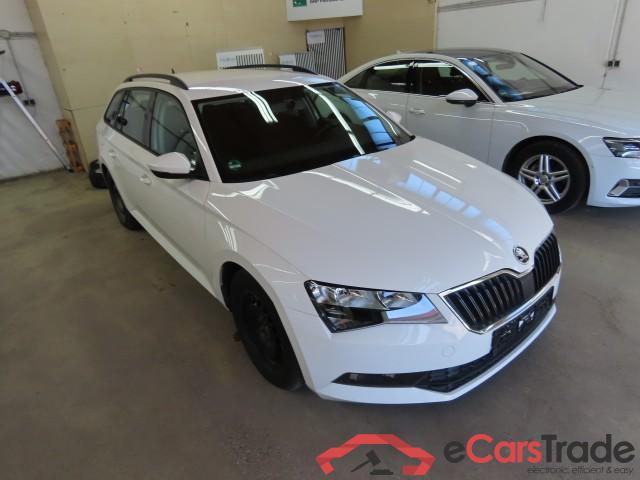 Skoda Superb Wagon ´15 Superb Combi Active 2.0 TDI 110KW AT7 E6dT #4