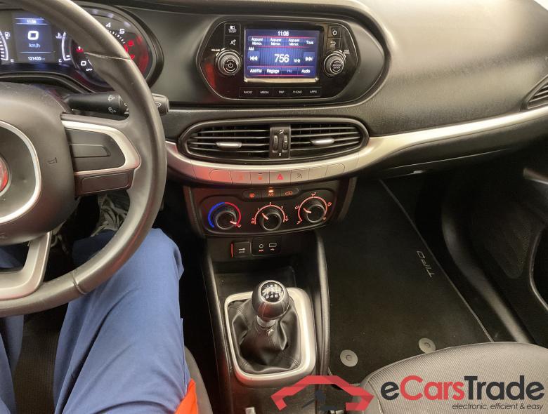 Fiat Tipo SW 1.4i Easy Display Klima PDC ... #6