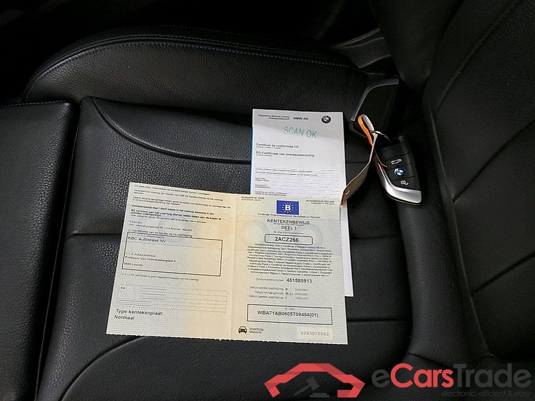 BMW - BMW X1 xDrive25e 220PK M Sport Pack Business Plus & Heated Steering Wheel & Driving Assistant Plus & Adaptive LED & Removable Trailer Hook * HYBRID * #4