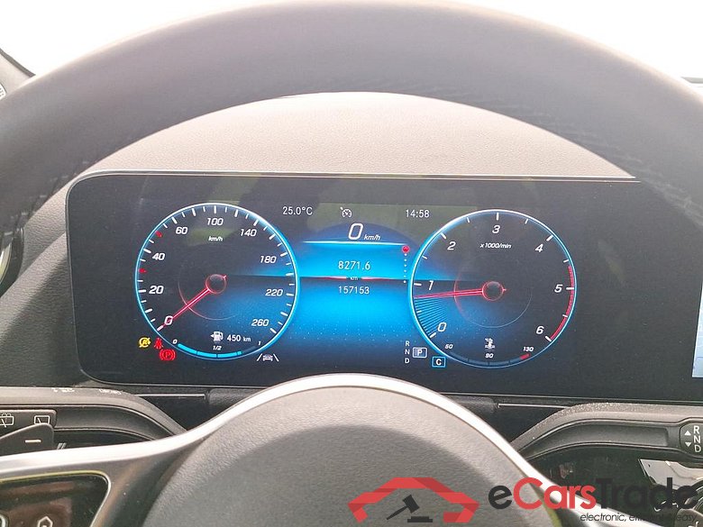 Mercedes 2.0 GLA 200 D BUSINESS LINE DCT MERCEDES-BENZ GLA / 2020 / 5P / SUV 2.0 GLA 200 D BUSINESS LINE DCT #6