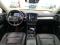 preview Volvo XC40 #4