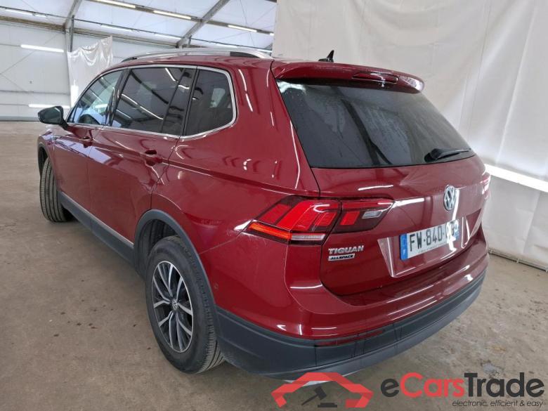 Volkswagen 2.0 TDI 150 DSG7 Confortline Business Tiguan Allspace Confortline Business 2.0 TDI 150CV BVA7 7 Sieges E6dT #2