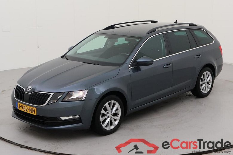 SKODA Octavia Combi 85 kW #1